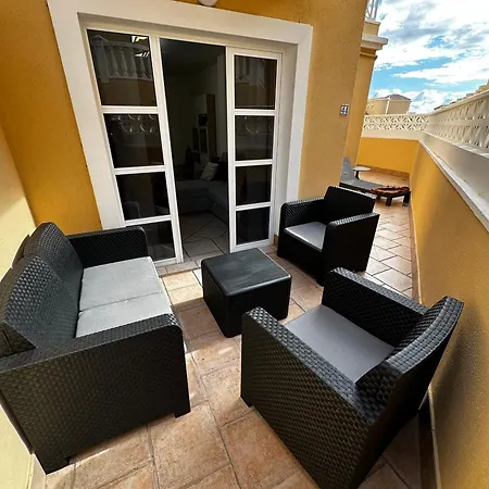 Apartment Cozy At El Duque